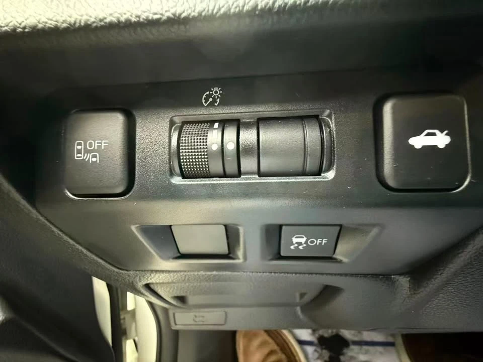 2017 Subaru Impreza WRX STi 3rd Gen - Image 15 of 17