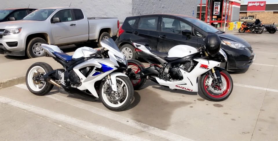 2017 Suzuki GSX-R - Image 2 of 3
