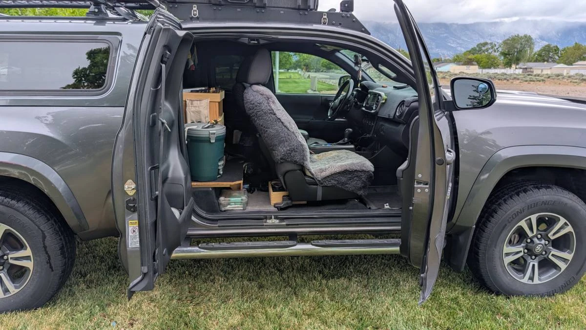 2017 Toyota Tacoma 3rd Gen - Image 7 of 10
