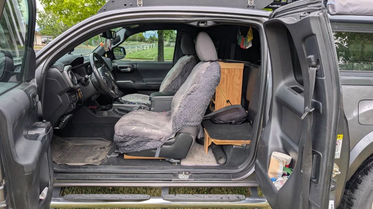 2017 Toyota Tacoma 3rd Gen - Image 9 of 10