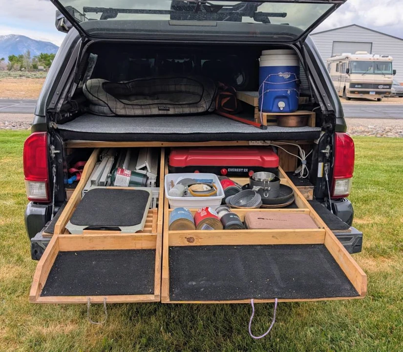 2017 Toyota Tacoma 3rd Gen - Image 6 of 10