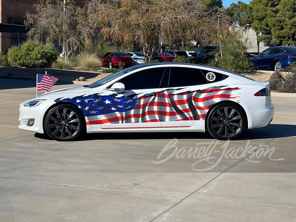 2017 Tesla Model S - Image 14 of 19