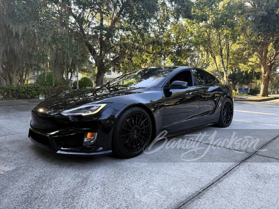 2017 Tesla Model S - Image 16 of 21