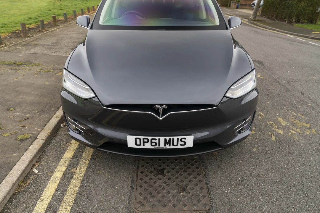 2017 Tesla Model X - Image 12 of 31