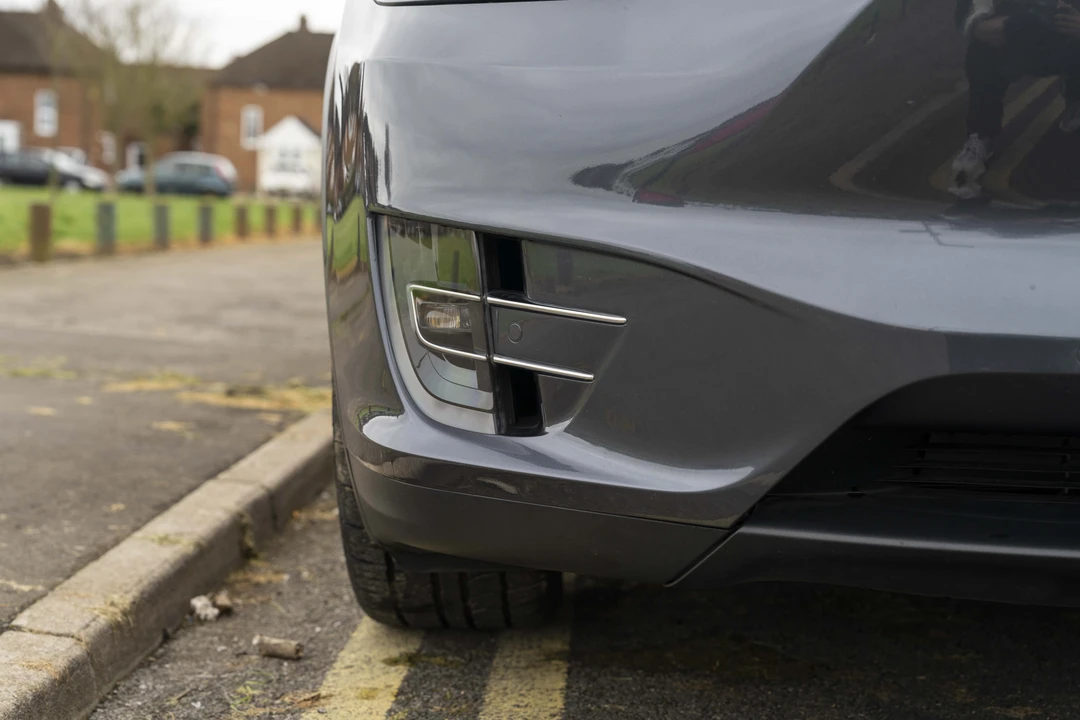 2017 Tesla Model X - Image 14 of 31