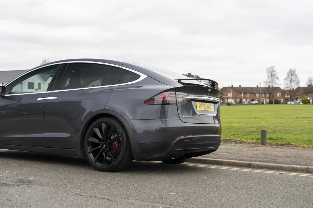 2017 Tesla Model X - Image 23 of 31