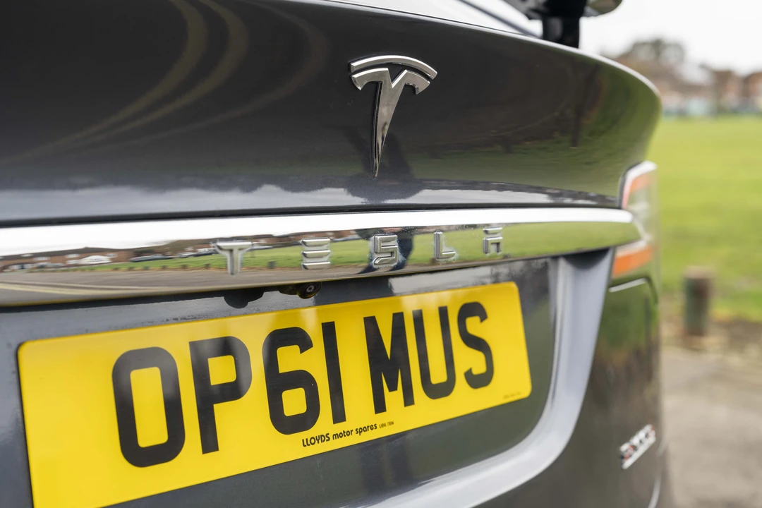 2017 Tesla Model X - Image 31 of 31