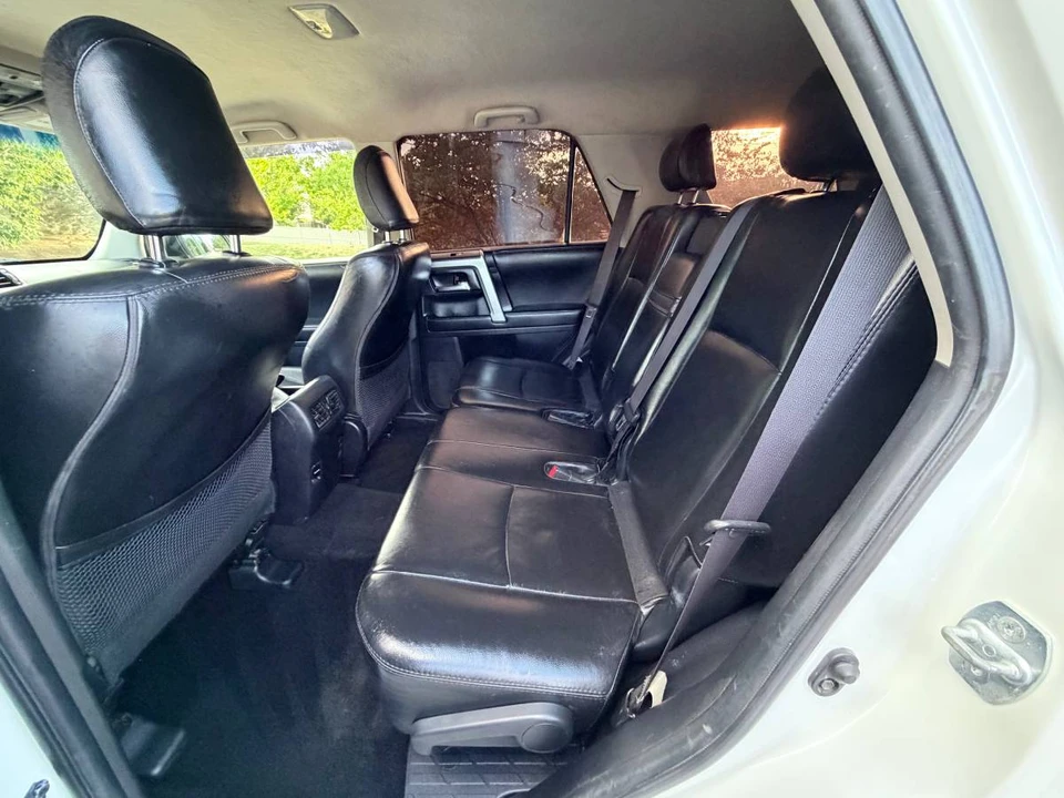 2017 Toyota 4Runner 5th Gen - Image 9 of 14