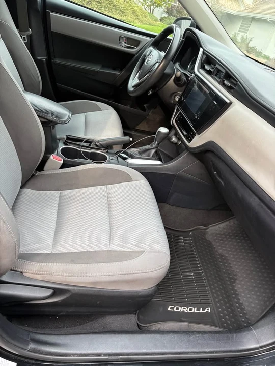 2017 Toyota Corolla 11th Gen - Image 7 of 9