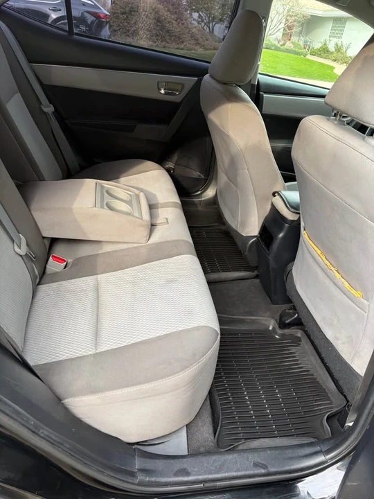 2017 Toyota Corolla 11th Gen - Image 8 of 9