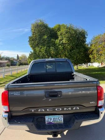 2017 Toyota Tacoma 3rd Gen - Image 4 of 14