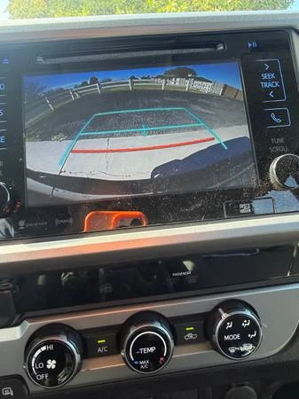 2017 Toyota Tacoma 3rd Gen - Image 9 of 14