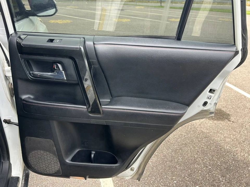 2017 Toyota 4Runner 5th Gen - Image 19 of 24