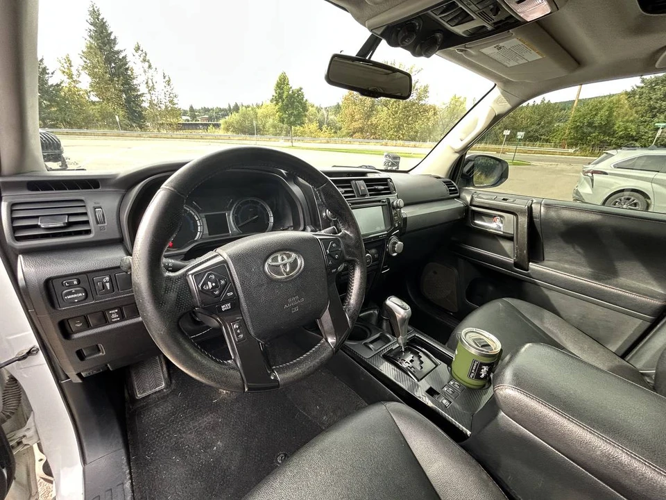 2017 Toyota 4Runner 5th Gen - Image 9 of 24