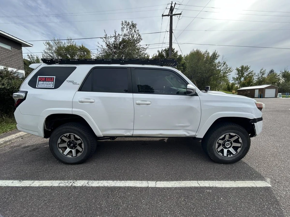 2017 Toyota 4Runner 5th Gen - Image 4 of 24