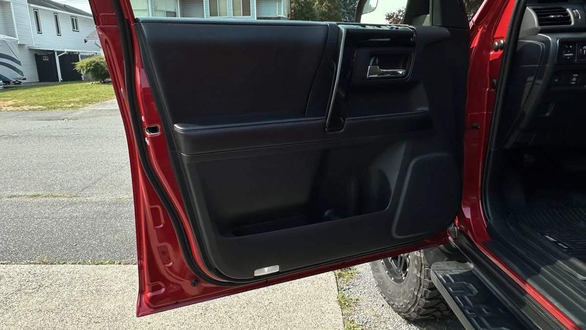 2017 Toyota 4Runner 5th Gen - Image 10 of 23