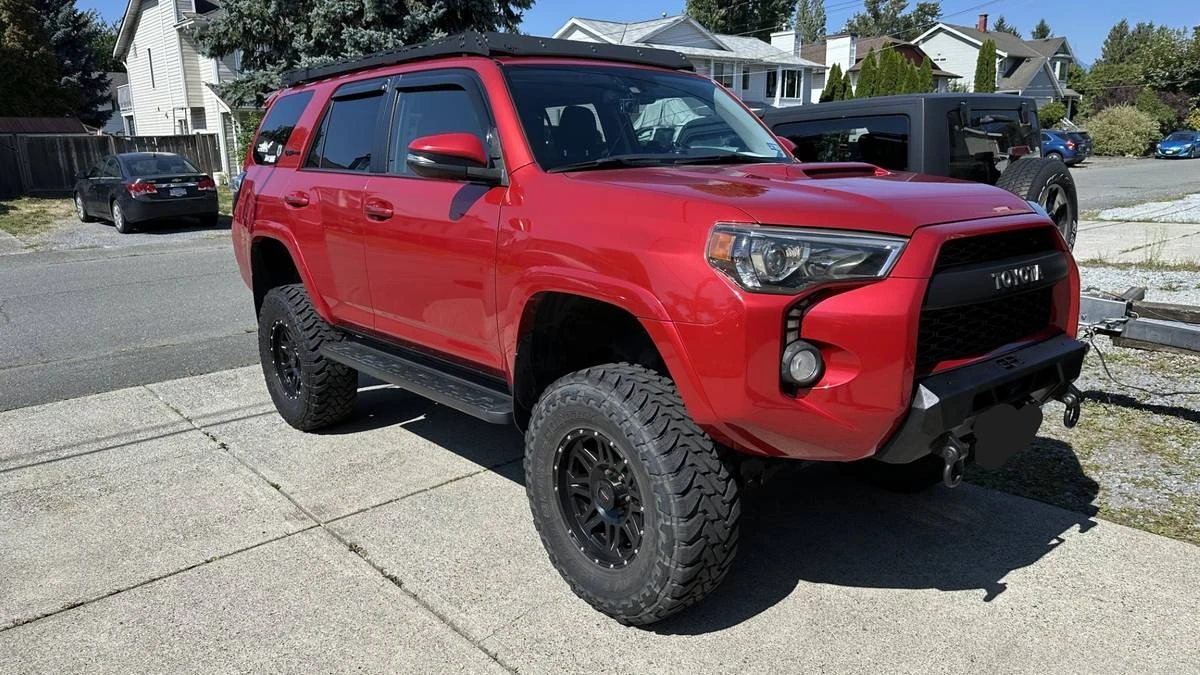 2017 Toyota 4Runner 5th Gen - Image 8 of 23