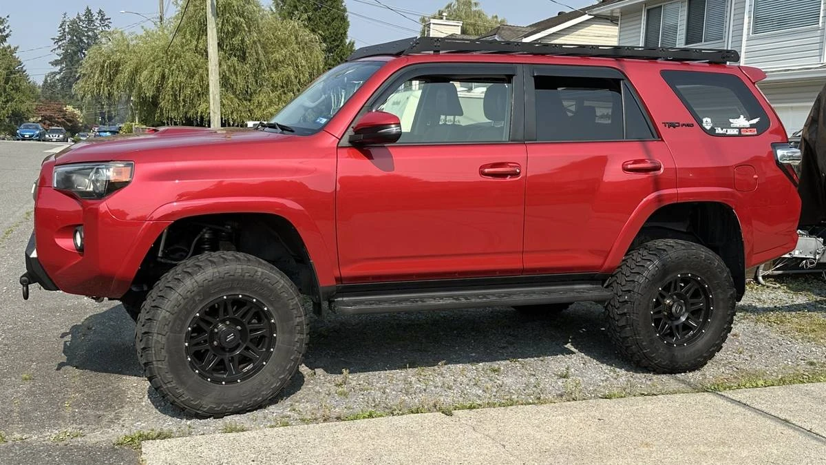 2017 Toyota 4Runner 5th Gen - Image 5 of 23