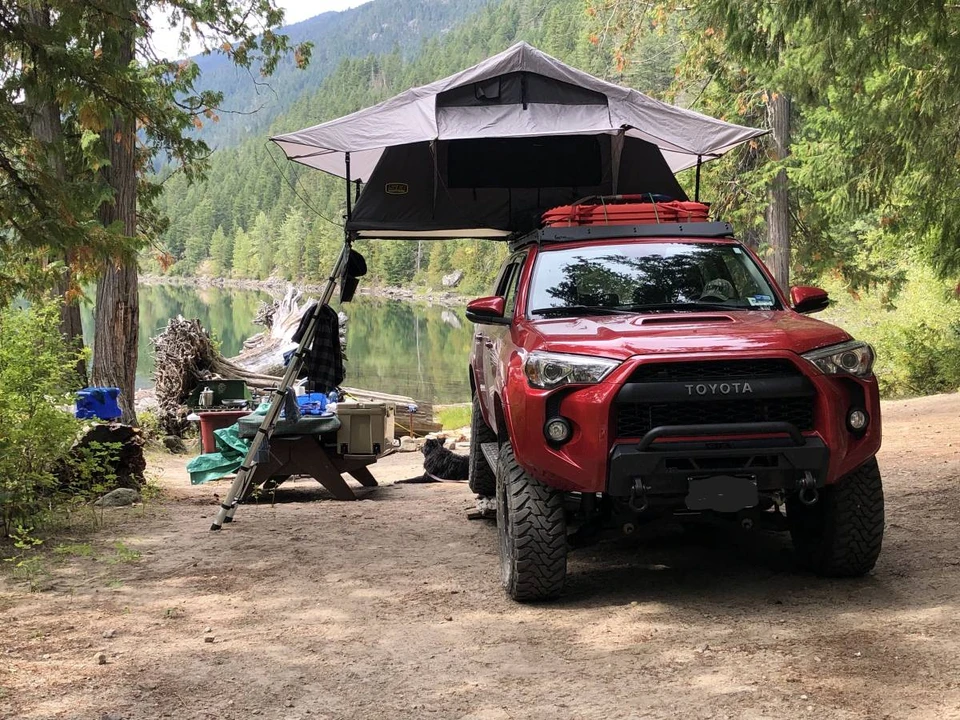 2017 Toyota 4Runner 5th Gen - Image 9 of 23