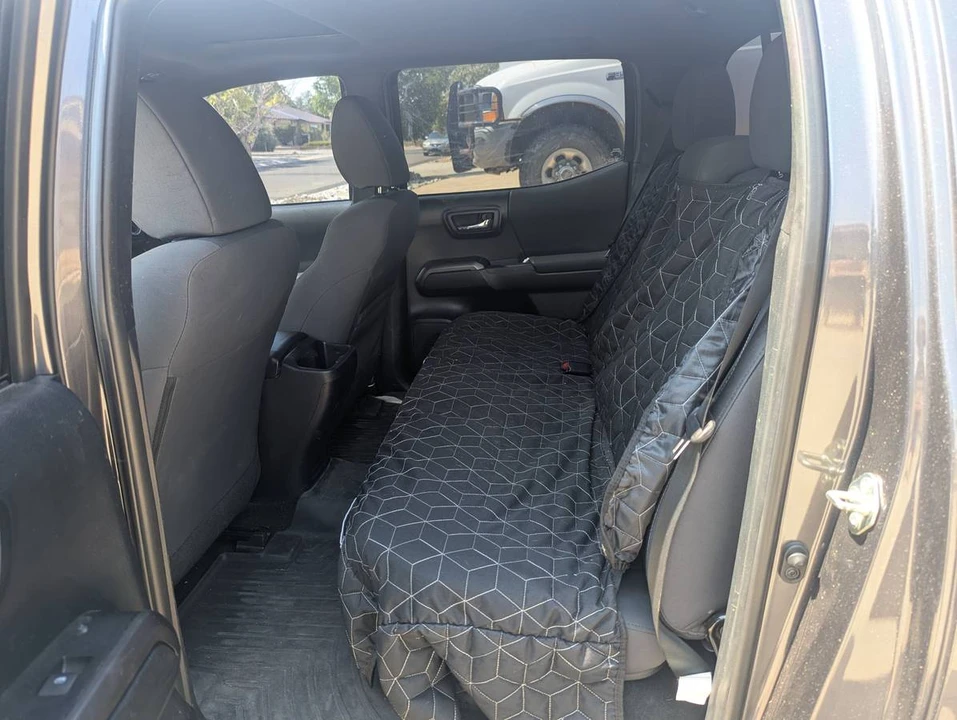 2017 Toyota Tacoma 3rd Gen - Image 6 of 8