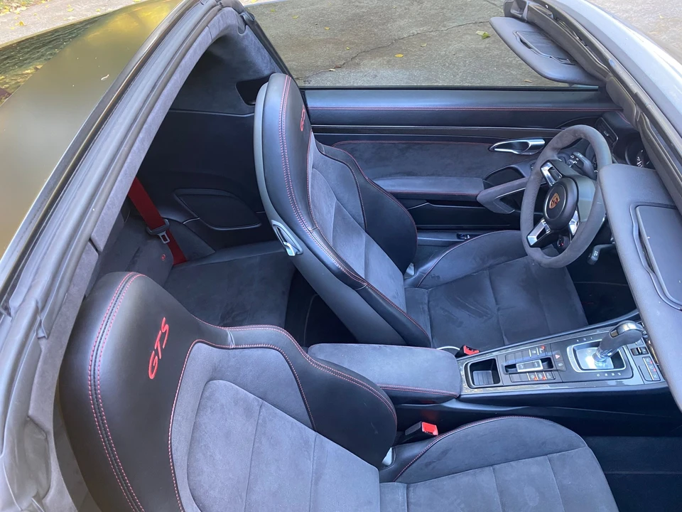 2017 Porsche 991 Targa 4 GTS - Image 7 of 23