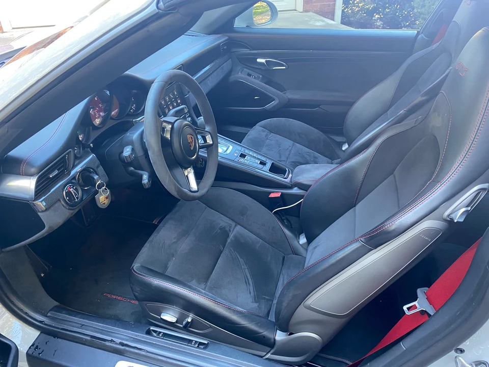 2017 Porsche 991 Targa 4 GTS - Image 11 of 23