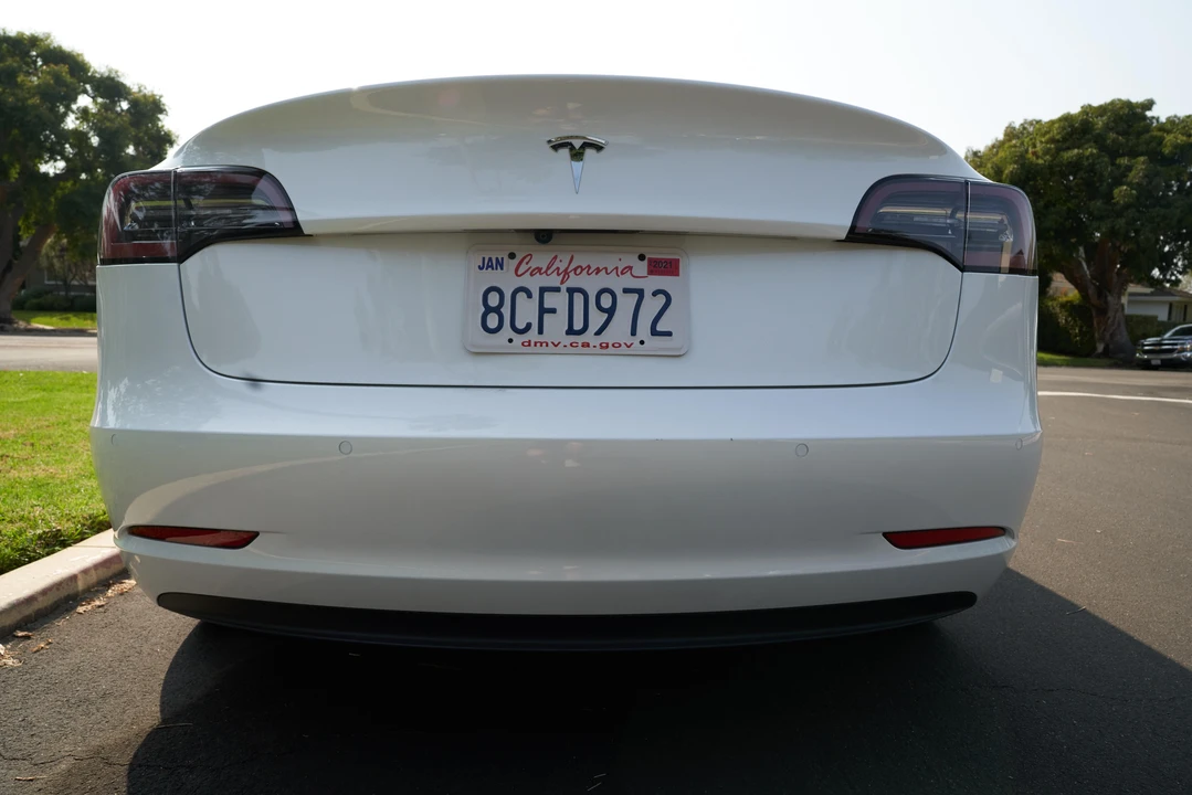 2017 Tesla Model 3 - Image 10 of 31