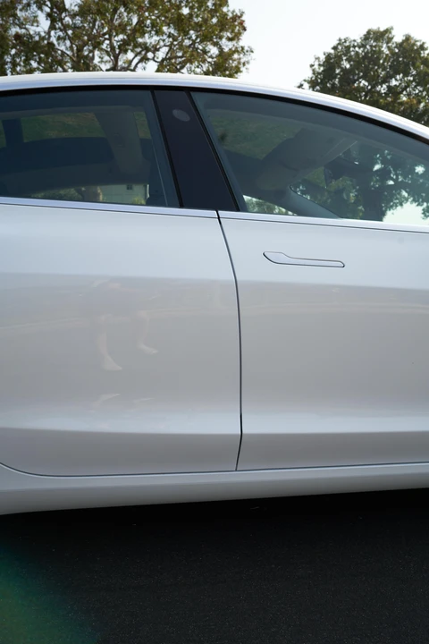 2017 Tesla Model 3 - Image 19 of 31
