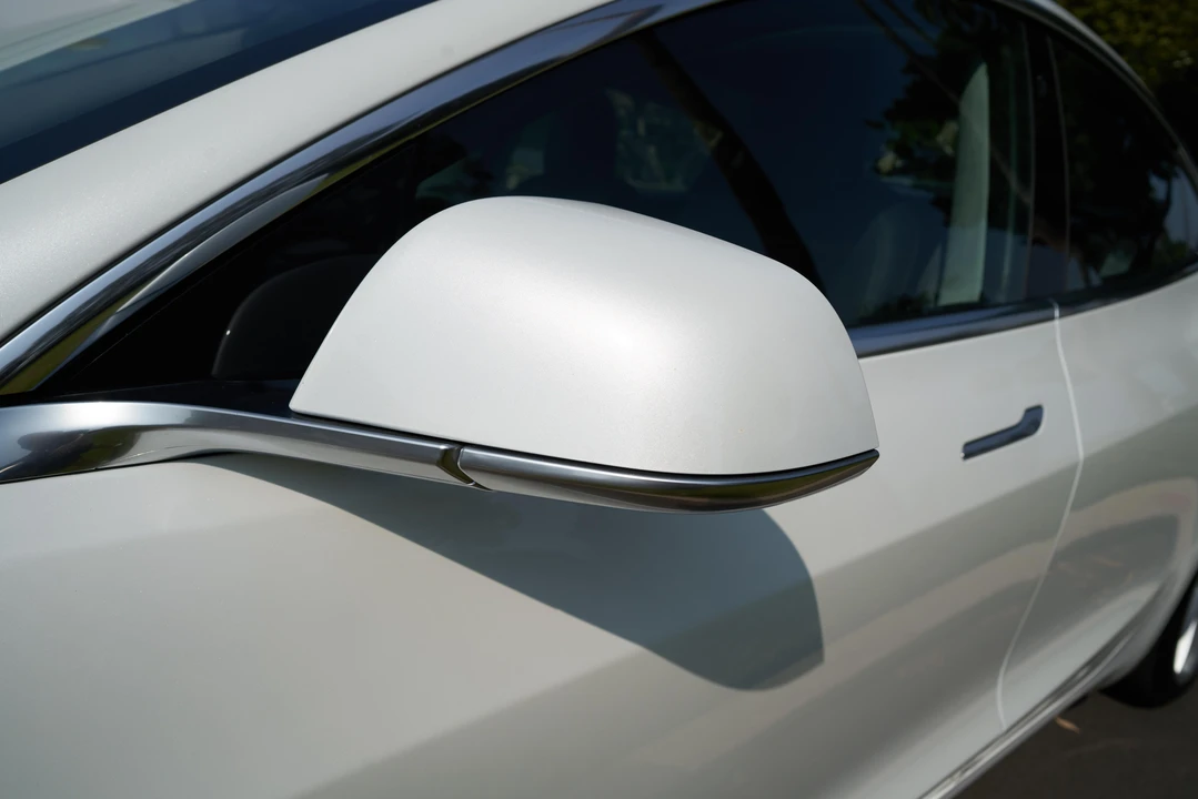 2017 Tesla Model 3 - Image 14 of 31