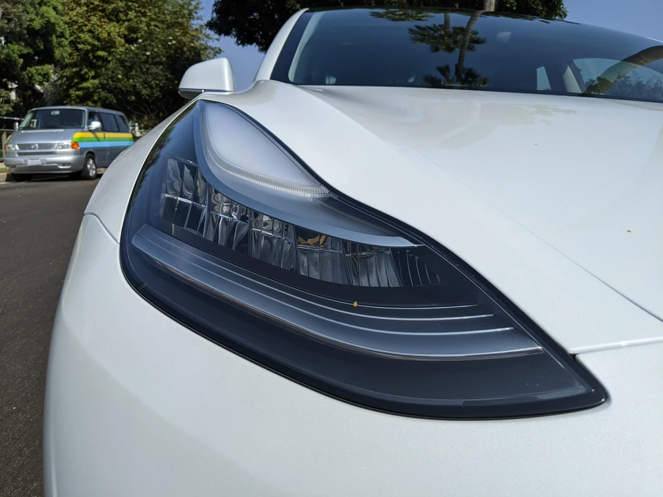 2017 Tesla Model 3 - Image 11 of 31