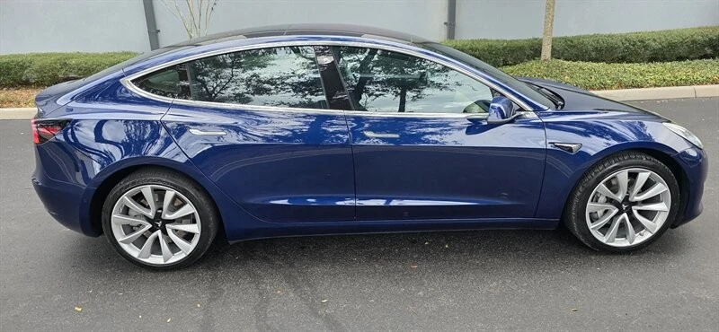 2017 Tesla Model 3 - Image 3 of 14