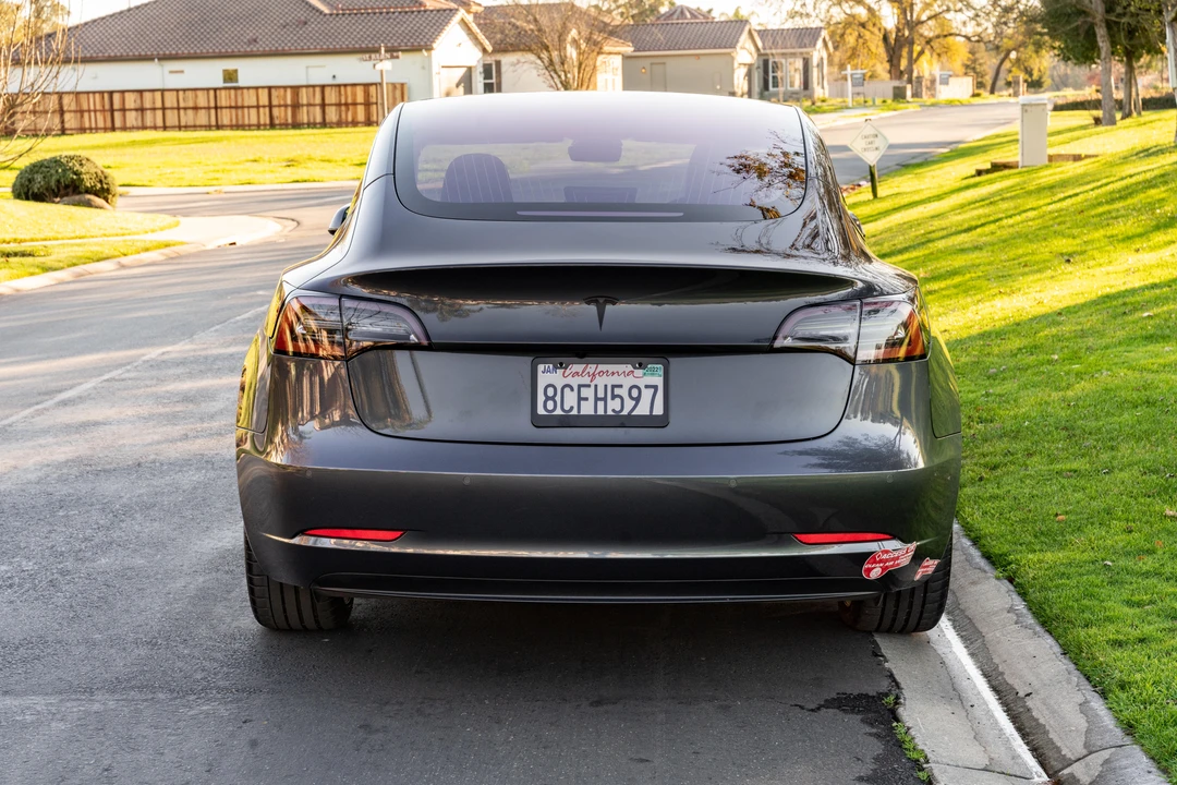 2017 Tesla Model 3 - Image 13 of 31