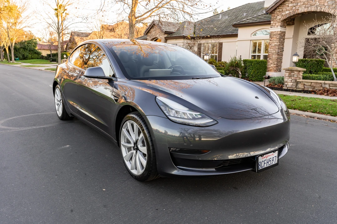 2017 Tesla Model 3 - Image 18 of 31