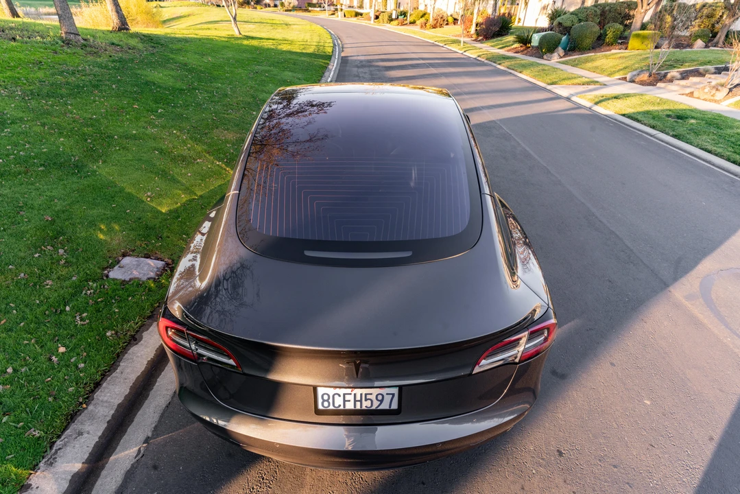 2017 Tesla Model 3 - Image 14 of 31