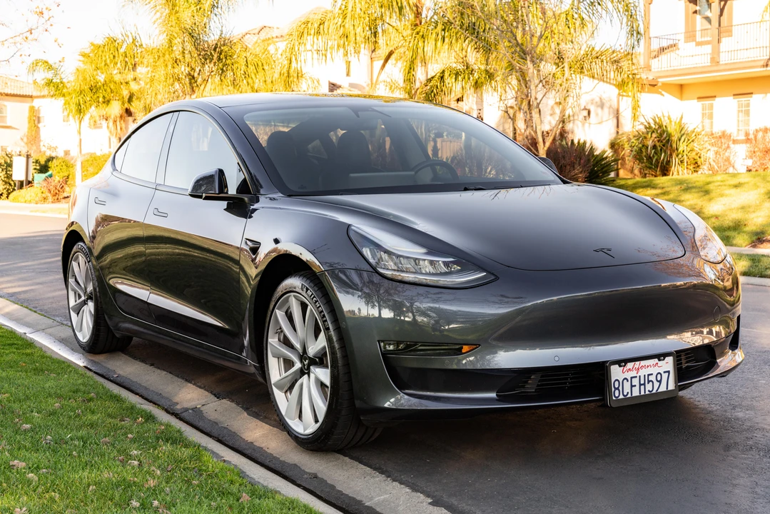 2017 Tesla Model 3 - Image 17 of 31