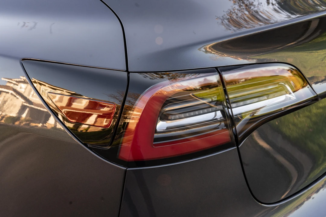 2017 Tesla Model 3 - Image 31 of 31