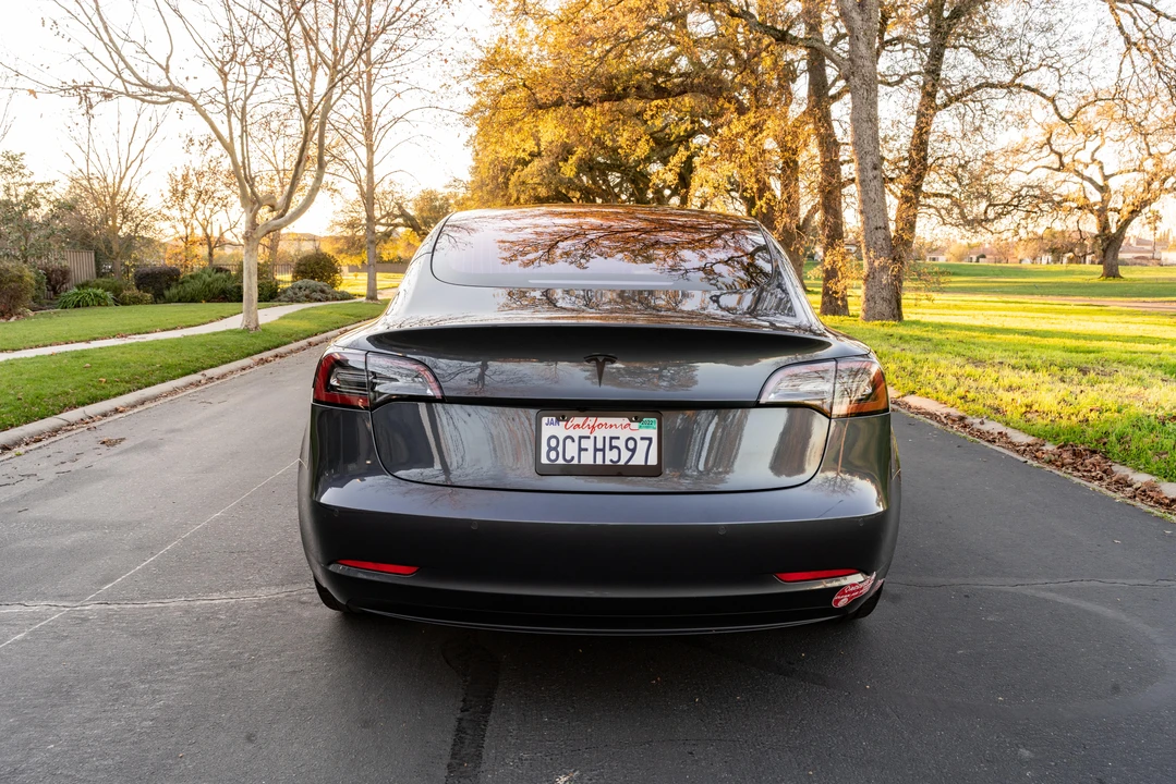 2017 Tesla Model 3 - Image 12 of 31