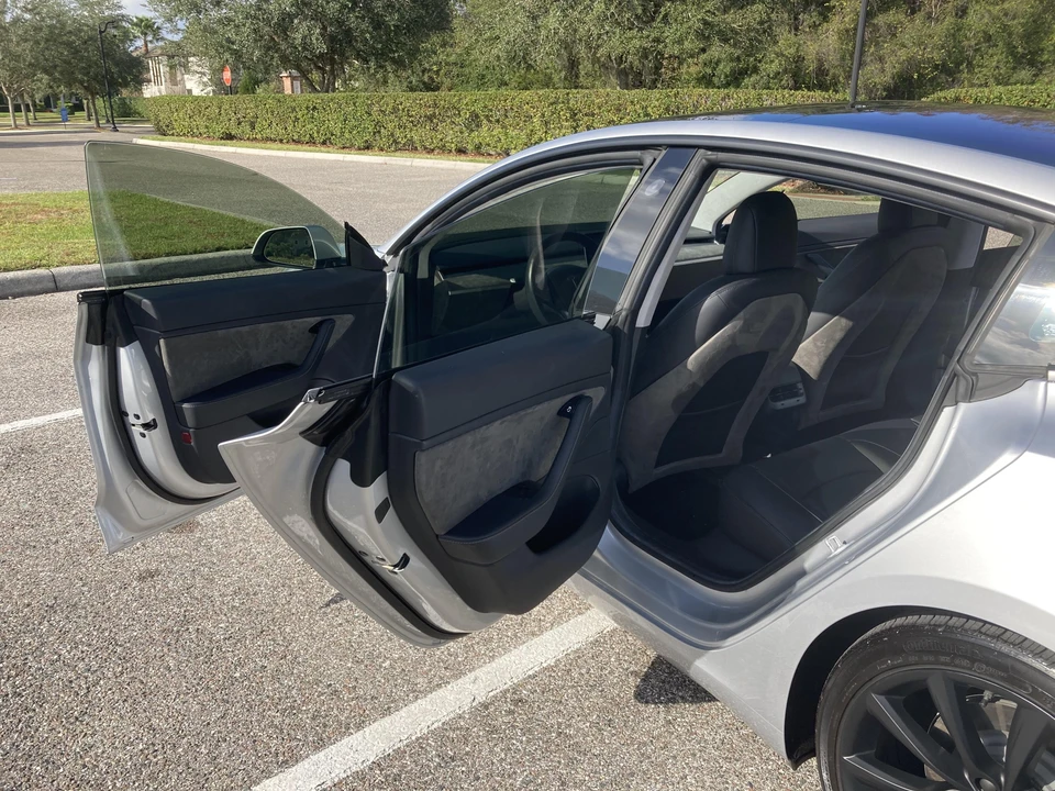 2017 Tesla Model 3 - Image 14 of 16