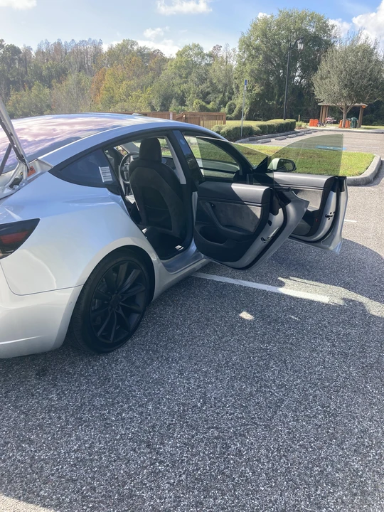 2017 Tesla Model 3 - Image 16 of 16
