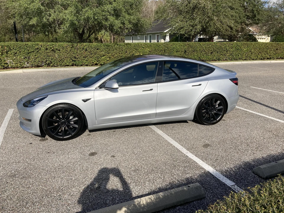 2017 Tesla Model 3 - Image 7 of 16
