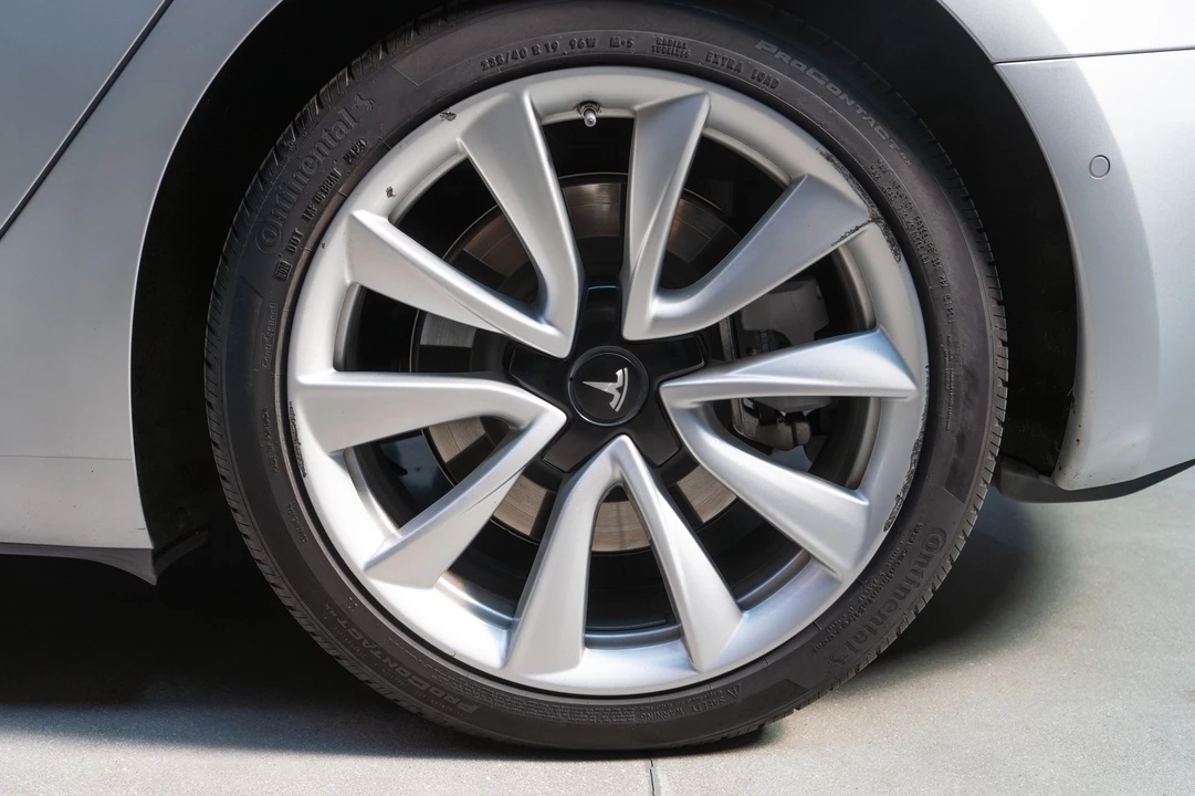 2017 Tesla Model 3 - Image 11 of 21