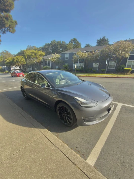 2017 Tesla Model 3 - Image 3 of 6