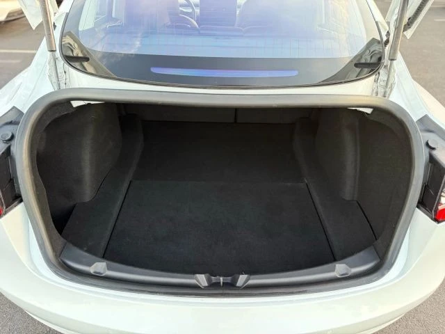 2017 Tesla Model 3 - Image 10 of 12