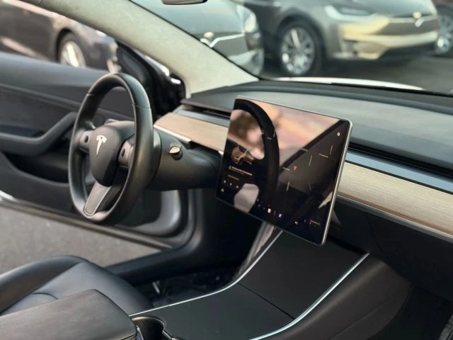 2017 Tesla Model 3 - Image 15 of 21
