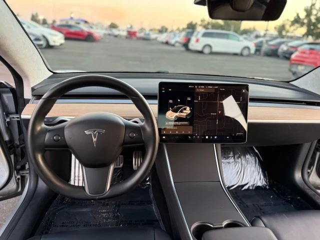 2017 Tesla Model 3 - Image 16 of 21