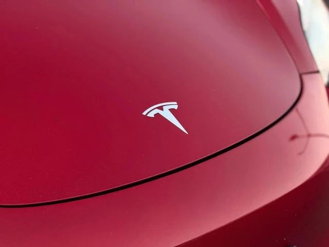 2017 Tesla Model 3 - Image 4 of 21