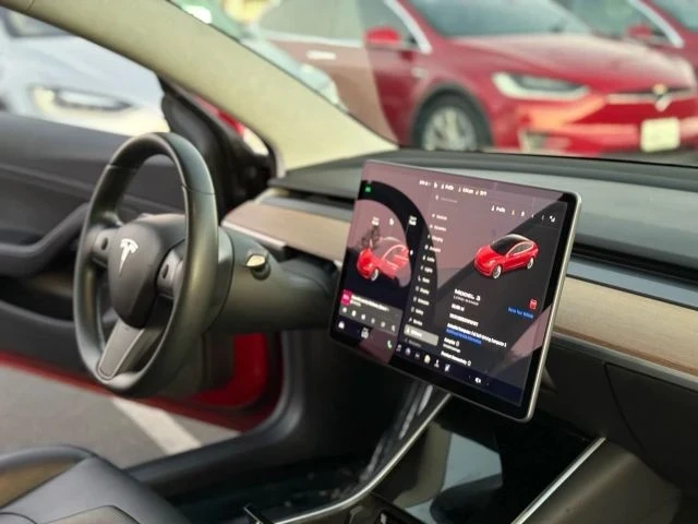 2017 Tesla Model 3 - Image 15 of 21