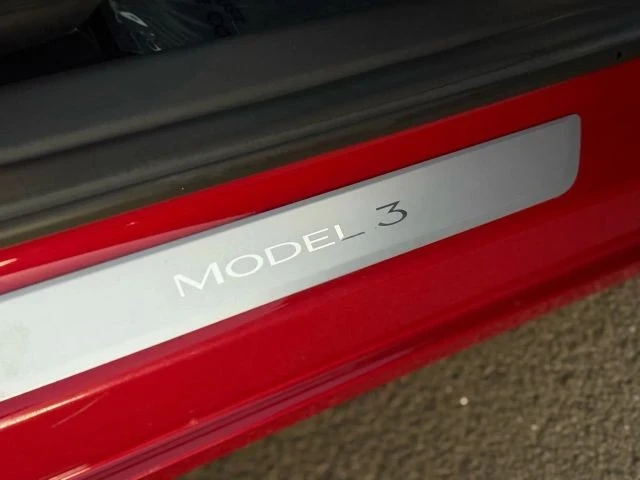 2017 Tesla Model 3 - Image 14 of 21