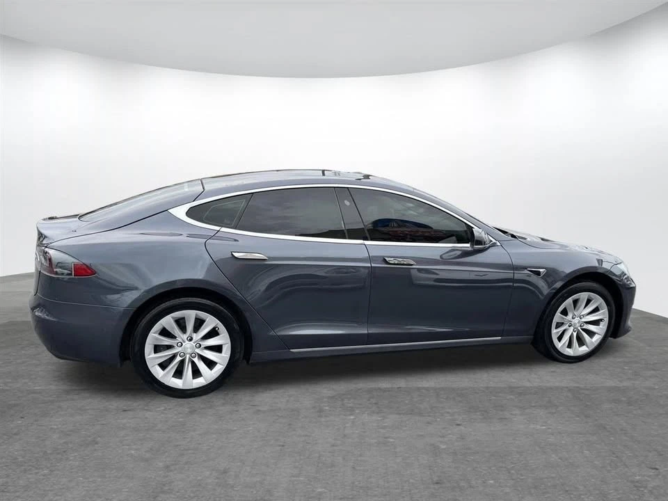2017 Tesla Model S - Image 8 of 20