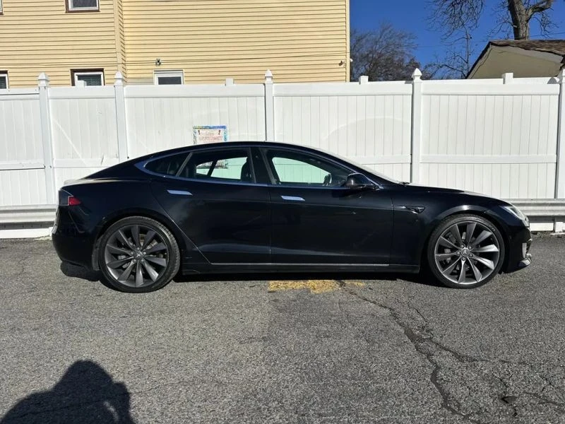 2017 Tesla Model S - Image 8 of 12